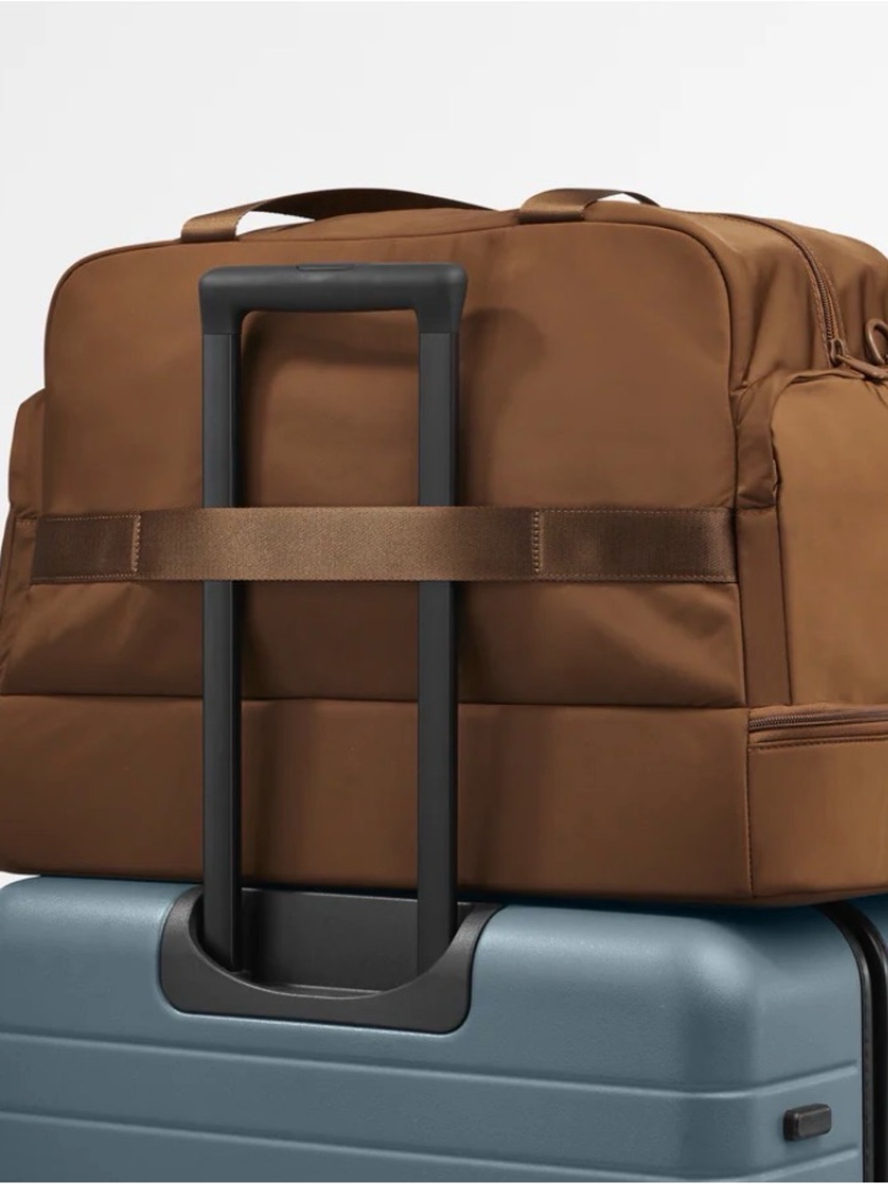 *NWOT* AWAY Travel Tote Bag in Amaro Brown - Picture 4 of 9
